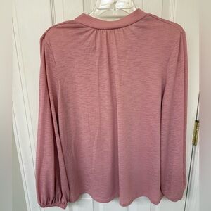 Jennifer Lopez Soft Pink Blouse